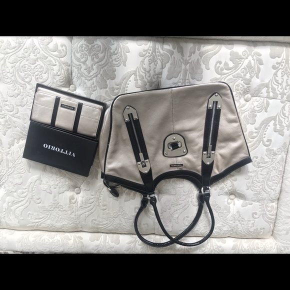 Vittorio Purse and Wallet - Picture 1 of 4